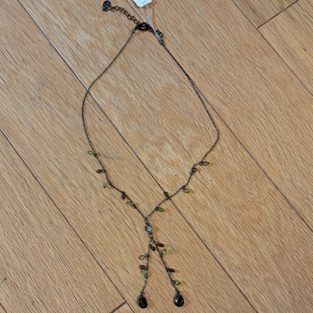 NWT 2028 Green and Bronze Necklace